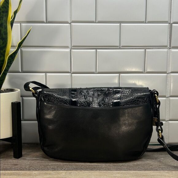 Brahmin black croc embossed leather crossbody - Picture 2 of 11